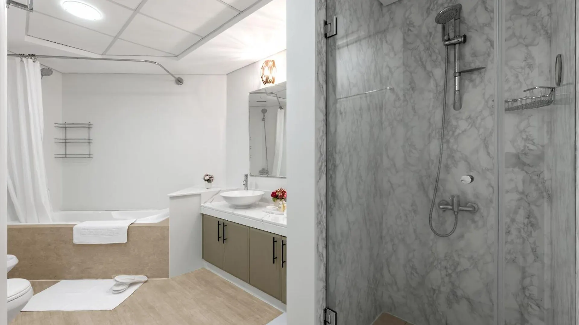 Apartment Spacious 2Br With Pool & Private Beach Access Dubai United Arab Emirates