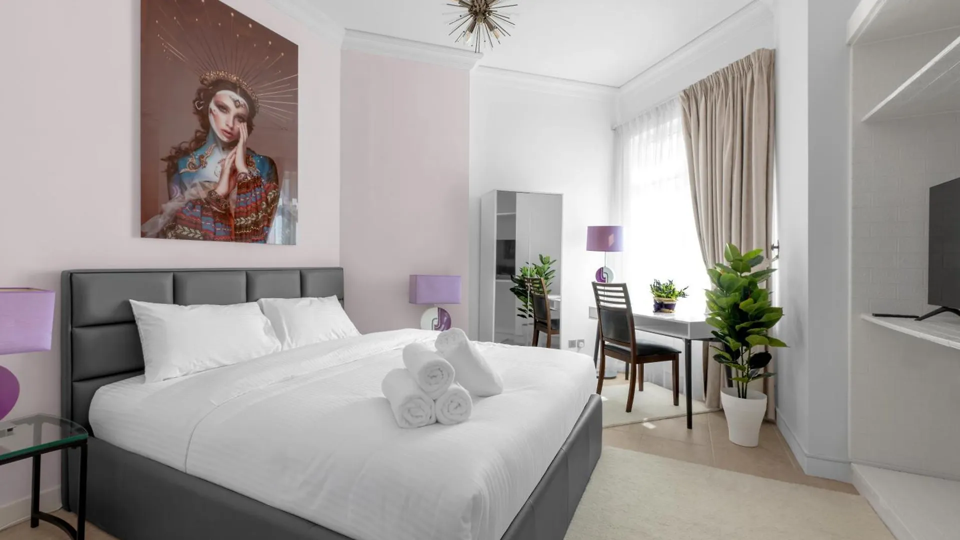 Spacious 2Br With Pool & Private Beach Access Dubai 0*,  United Arab Emirates